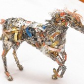 Chiêm ngưỡng loạt tác phẩm nghệ thuật tinh tế từ đồng hồ cũ